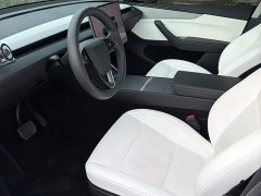 Tesla Model Y Rear-Wheel Drive - фото 9