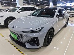 Changan UNI-V 1.5T Deluxe - photo 1