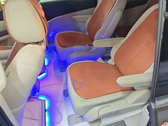 Buick GL8 Land Business Class Comfort Edition - ფოტო 16
