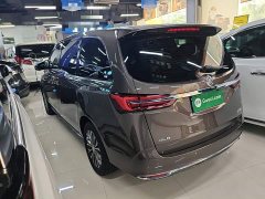 Buick GL8 Land Business Class Comfort Edition - ფოტო 4