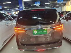 Buick GL8 Land Business Class Comfort Edition - ფოტო 5