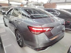 Nissan Sylphy 1.6L CVT Comfort Edition - фото 4