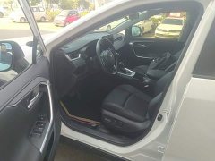 Toyota Wildland Hybrid 2.5L E-CVT FWD Luxury Plus - photo 15