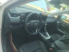 Toyota Wildland Hybrid 2.5L E-CVT FWD Luxury Plus - photo 9