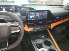 Changan UNI-V 1.5T Sport Edition - ფოტო 12