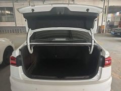 Volkswagen Bora 1.5L Automatic Comfort Smart Connected Edition - ფოტო 18