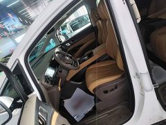 Denza D9 EV 600 AWD Flagship - ფოტო 14