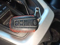 Toyota RAV4 2.0L CVT FWD Style Edition - photo 8