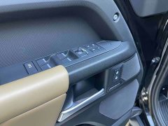 Land Rover Defender 110 3.0T P400 Dark Edition - ფოტო 16