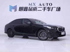 BMW 5 Series 525Li M Sport Package - ფოტო 5