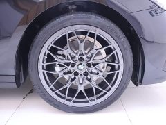 BMW 5 Series 525Li M Sport Package - ფოტო 6