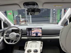 Voyah Lantu Dreamchaser PHEV AWD Luxury Qiankun Edition - photo 9