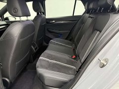 Volkswagen Golf 280TSI DSG R-Line - ფოტო 16