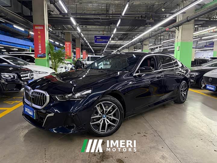 BMW i5 eDrive 35L Premium M Sport Package