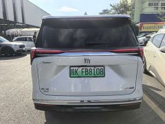 Buick GL8 New Energy Luxe Premium 7-Seater - photo 3