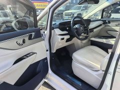 Buick GL8 New Energy Luxe Premium 7-Seater - photo 6