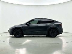 Tesla Model Y Rear-Wheel Drive - ფოტო 7
