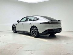 Dongfeng eπ007 Pure Electric 565 AWD Max Pilot Edition - ფოტო 8