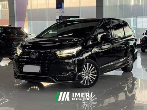 2022 Honda Odyssey 2.0L e:HEV Premium - автомобиль из Китая