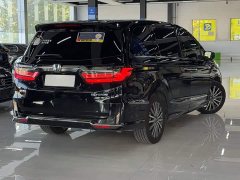 Honda Odyssey 2.0L e:HEV Premium - ფოტო 9