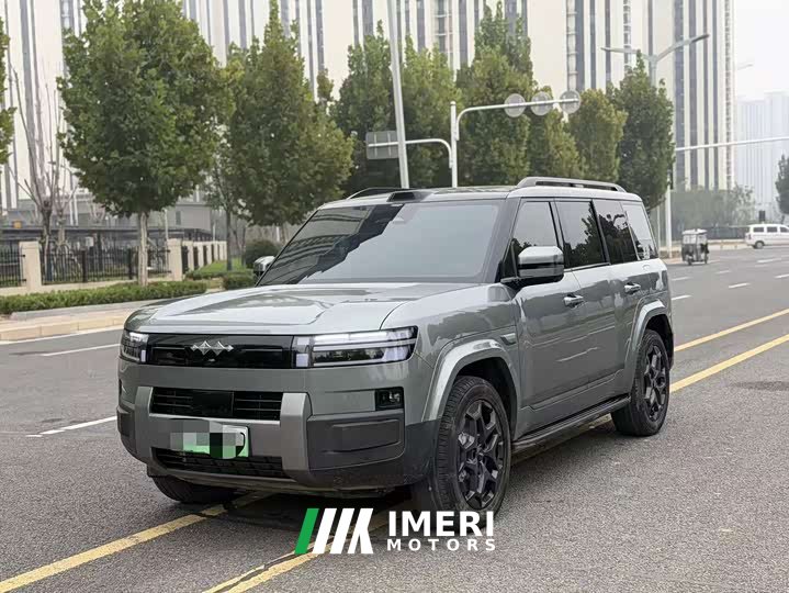 Fangchengbao Titanium 7 190KM Four-Wheel Drive Ultra Edition - автомобиль из Китая