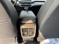 FAW Red Flag E-QM5 Facelift Base Mobility Edition - ფოტო 14