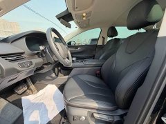 FAW Red Flag E-QM5 Facelift Base Mobility Edition - ფოტო 7