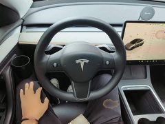 Tesla Model Y Long Range All-Wheel Drive - ფოტო 10