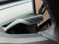 Tesla Model Y Long Range All-Wheel Drive - ფოტო 13