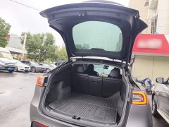 Tesla Model Y Long Range All-Wheel Drive - ფოტო 18
