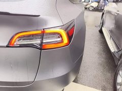 Tesla Model Y Long Range All-Wheel Drive - ფოტო 7