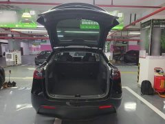 Tesla Model Y Facelift Rear-Wheel Drive - photo 18