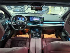 BMW 5 Series 530Li Premier M Sport Package - ფოტო 8