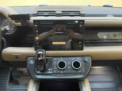 Land Rover Defender 110 3.0T P400 Dark Edition - ფოტო 14
