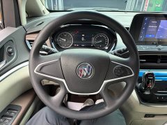 Buick GL8 Land Business Class Comfort Edition - ფოტო 11
