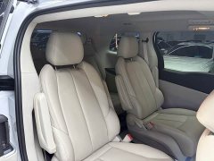 Buick GL8 Land Business Class Comfort Edition - ფოტო 8