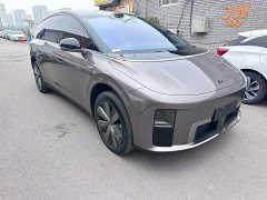 Li Auto i9 Home - ფოტო 2