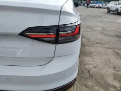 Volkswagen Lavida Sharp 1.5L Outstanding New Edition - photo 7