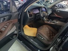 BMW X5 Facelift xDrive 30Li M Sport Premium Package - ფოტო 15