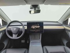 Tesla Model Y Rear-Wheel Drive - ფოტო 5