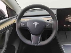 Tesla Model Y Rear-Wheel Drive - ფოტო 6