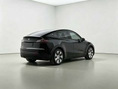Tesla Model Y Rear-Wheel Drive - ფოტო 7