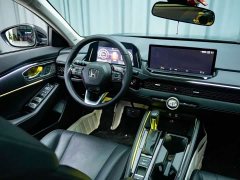 Honda Accord 260TURBO Premium Edition - фото 5