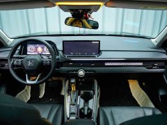 Honda Accord 260TURBO Premium Edition - фото 6