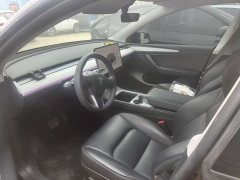 Tesla Model Y Rear-Wheel Drive - ფოტო 6