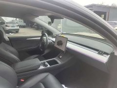 Tesla Model Y Rear-Wheel Drive - ფოტო 9