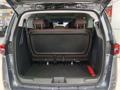 Buick GL8 Land Executive Cabin 652T Premium - фото 15