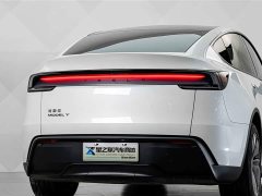 Tesla Model Y Rear-Wheel Drive - фото 8