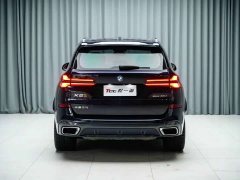 BMW X5 xDrive 40Li M Sport Midnight Edition - ფოტო 11