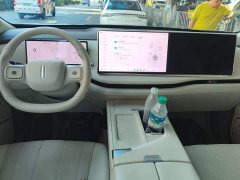 Great Wall WEY Blue Mountain Four-Wheel Drive Max - photo 5